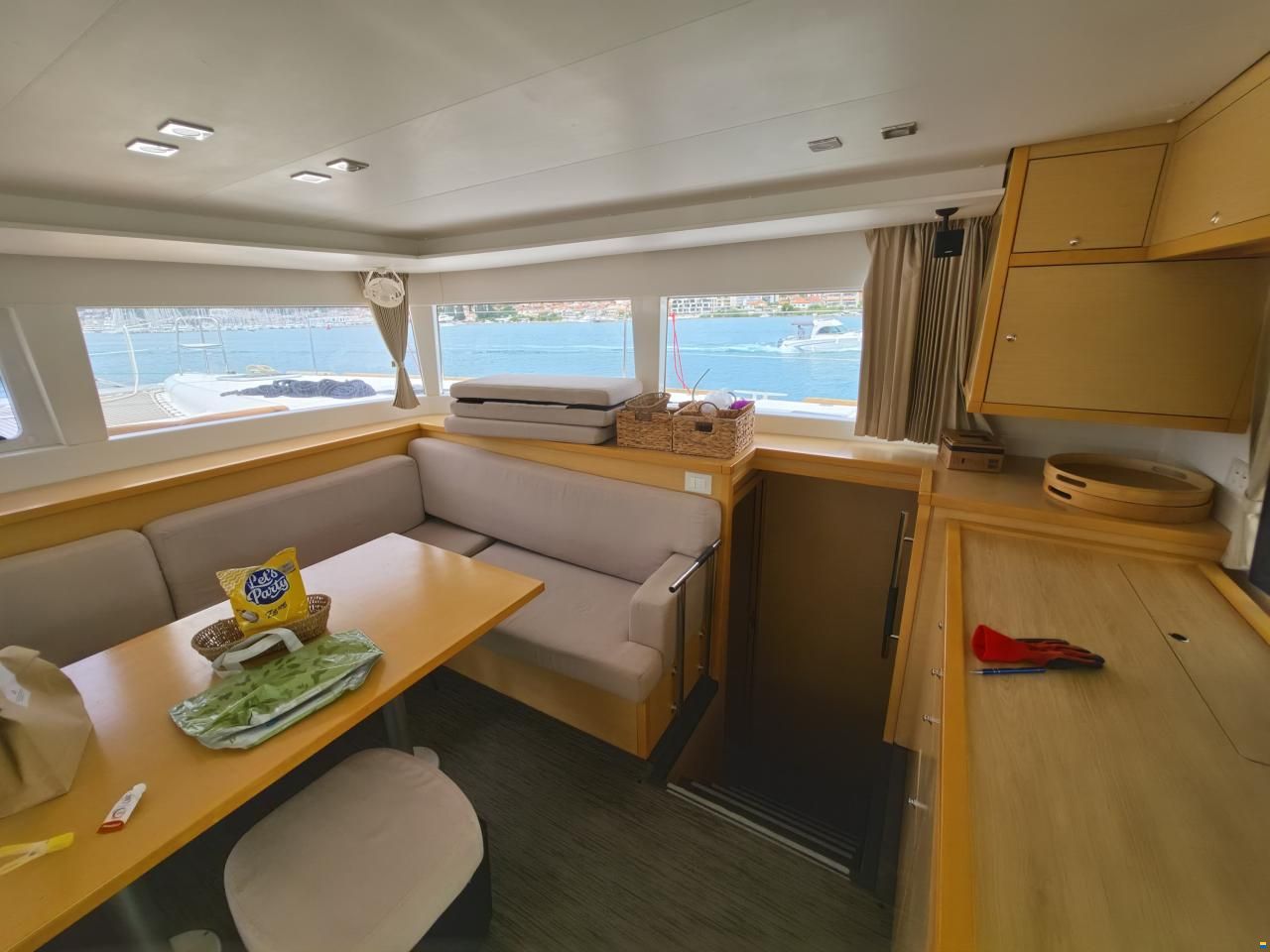 Lagoon 450 F