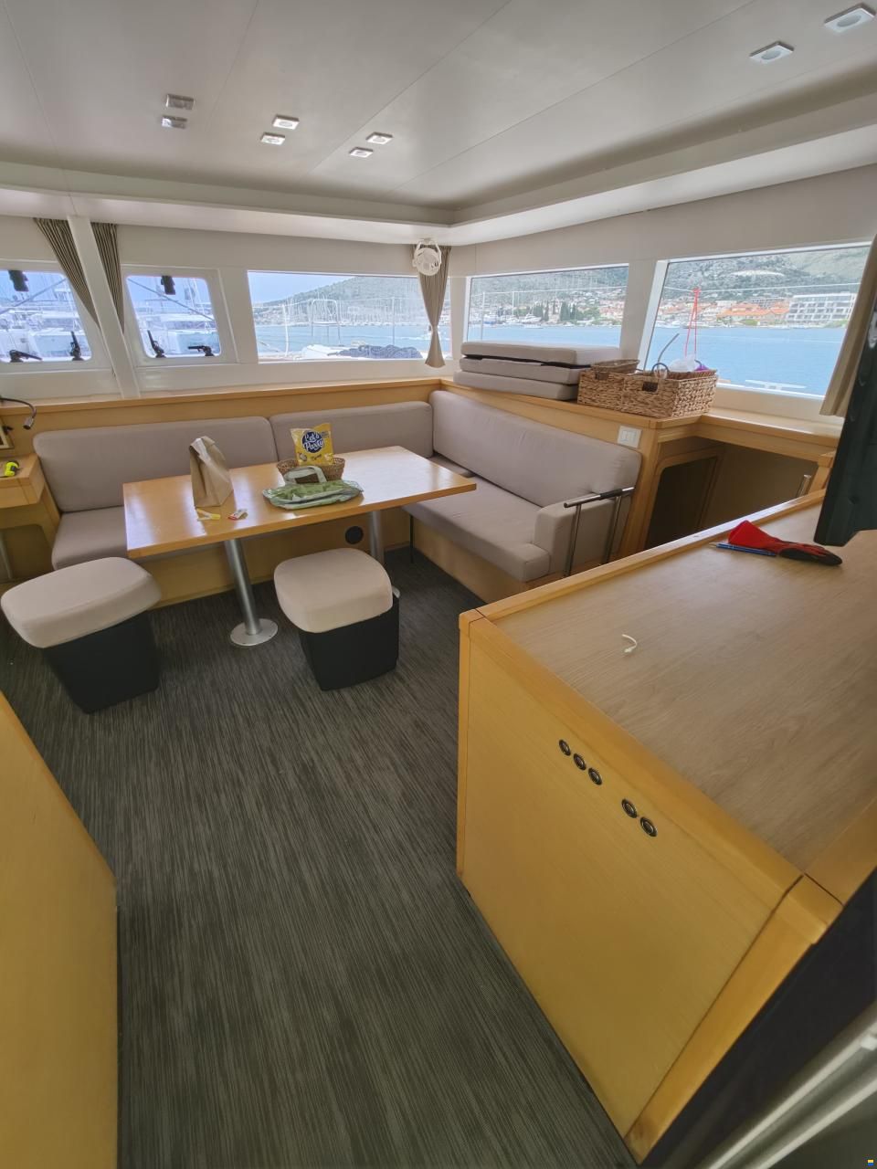 Lagoon 450 F