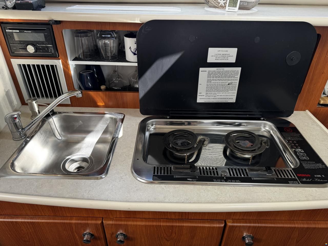 Bayliner 285