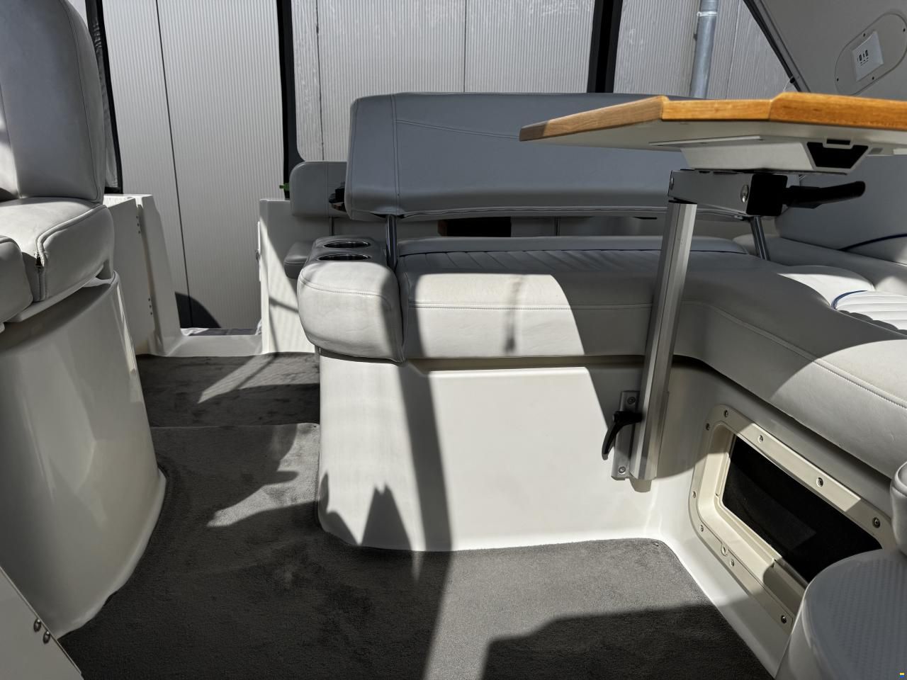 Bayliner 285