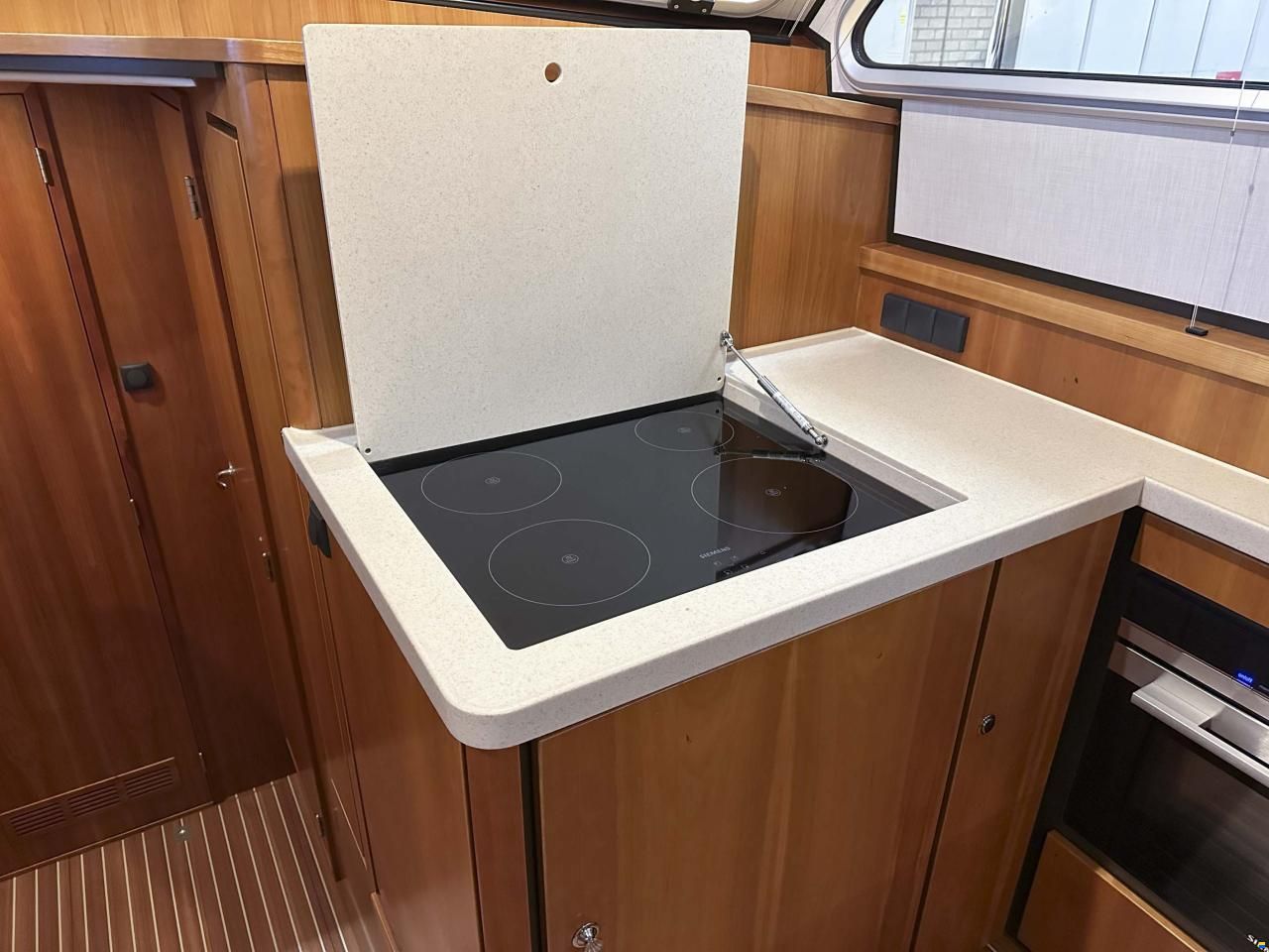 Linssen Grand Sturdy 43.9 Sedan Twin