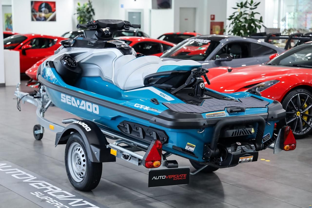 Sea-Doo GTX Limited 325