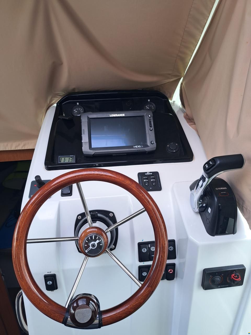 Jeanneau Merry Fisher 855