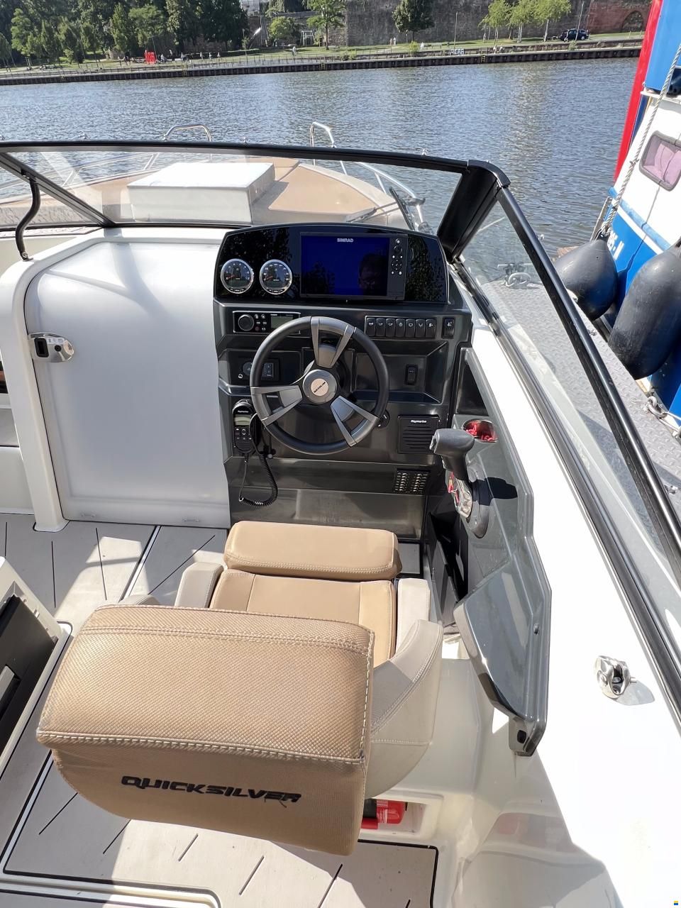 Quicksilver 675 Cruiser