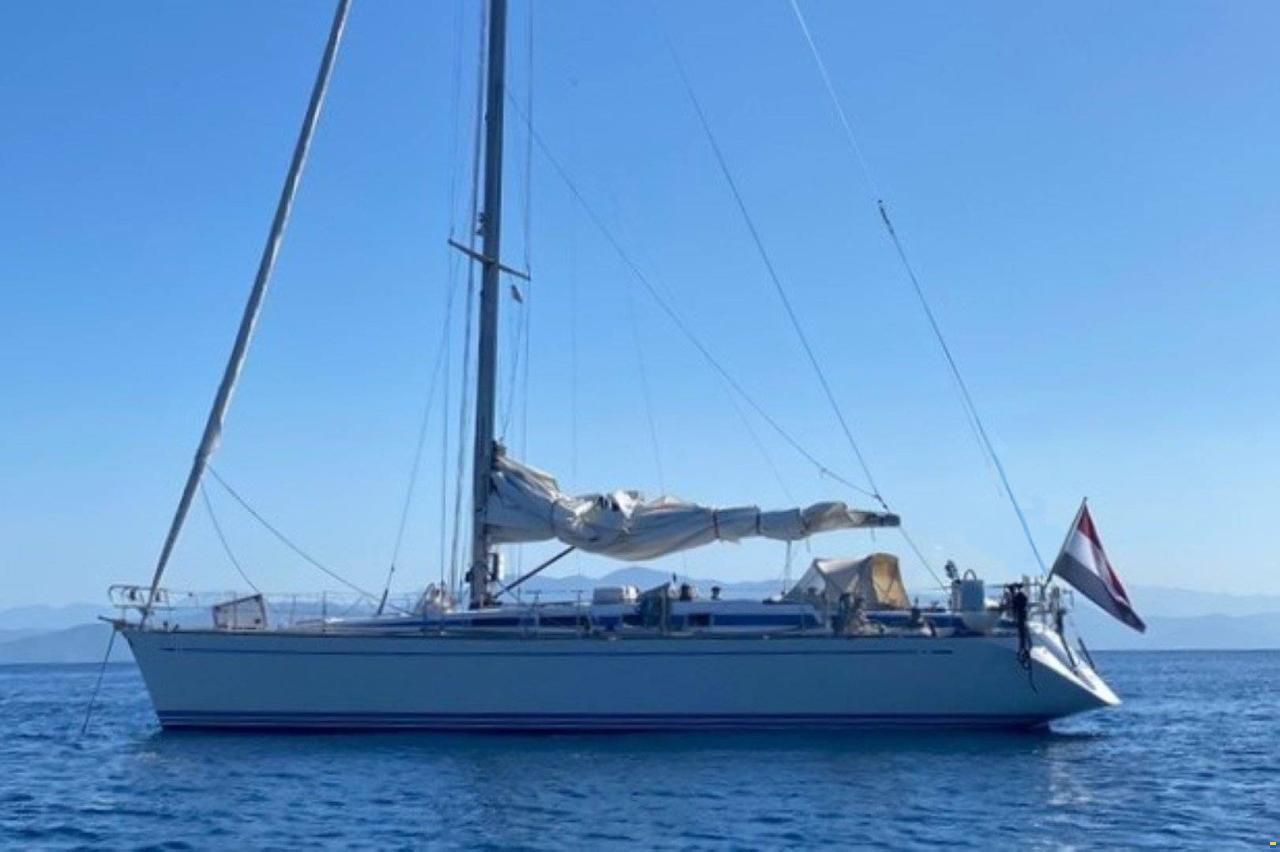 Nautors Swan 48
