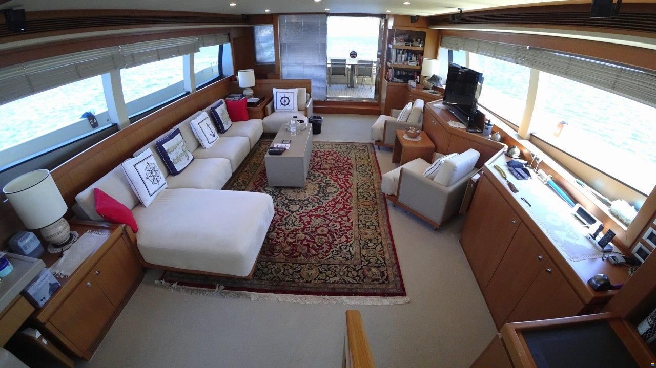 Ferretti ALTURA 840
