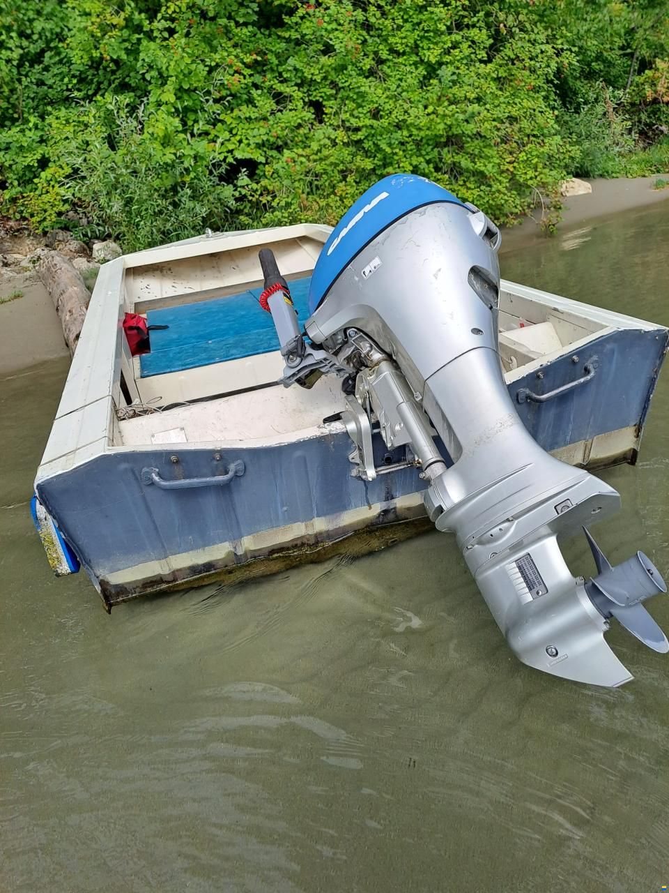 Cranchi River 420 Base