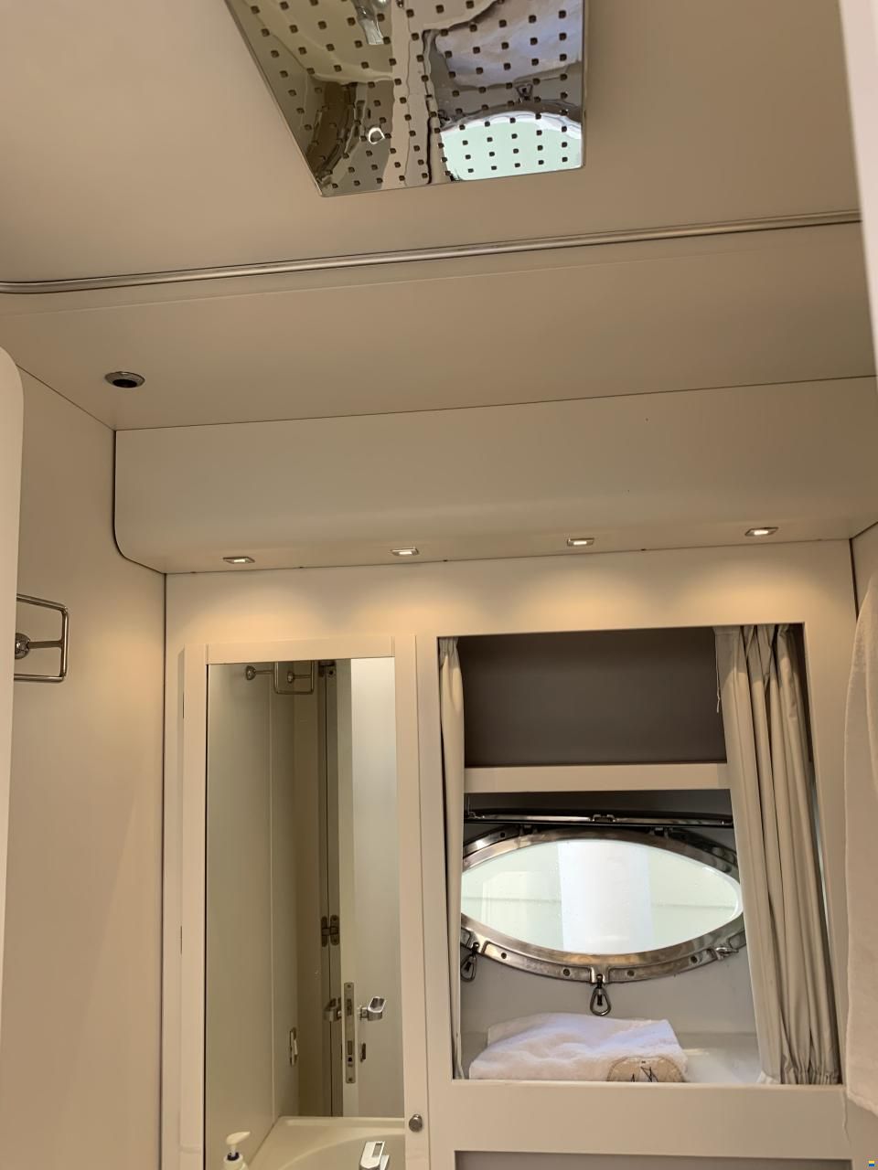 Riva Furama 58