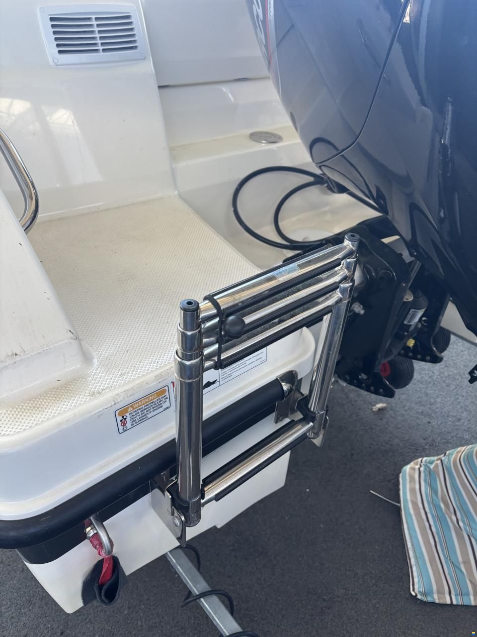 Quicksilver Activ 505 Open