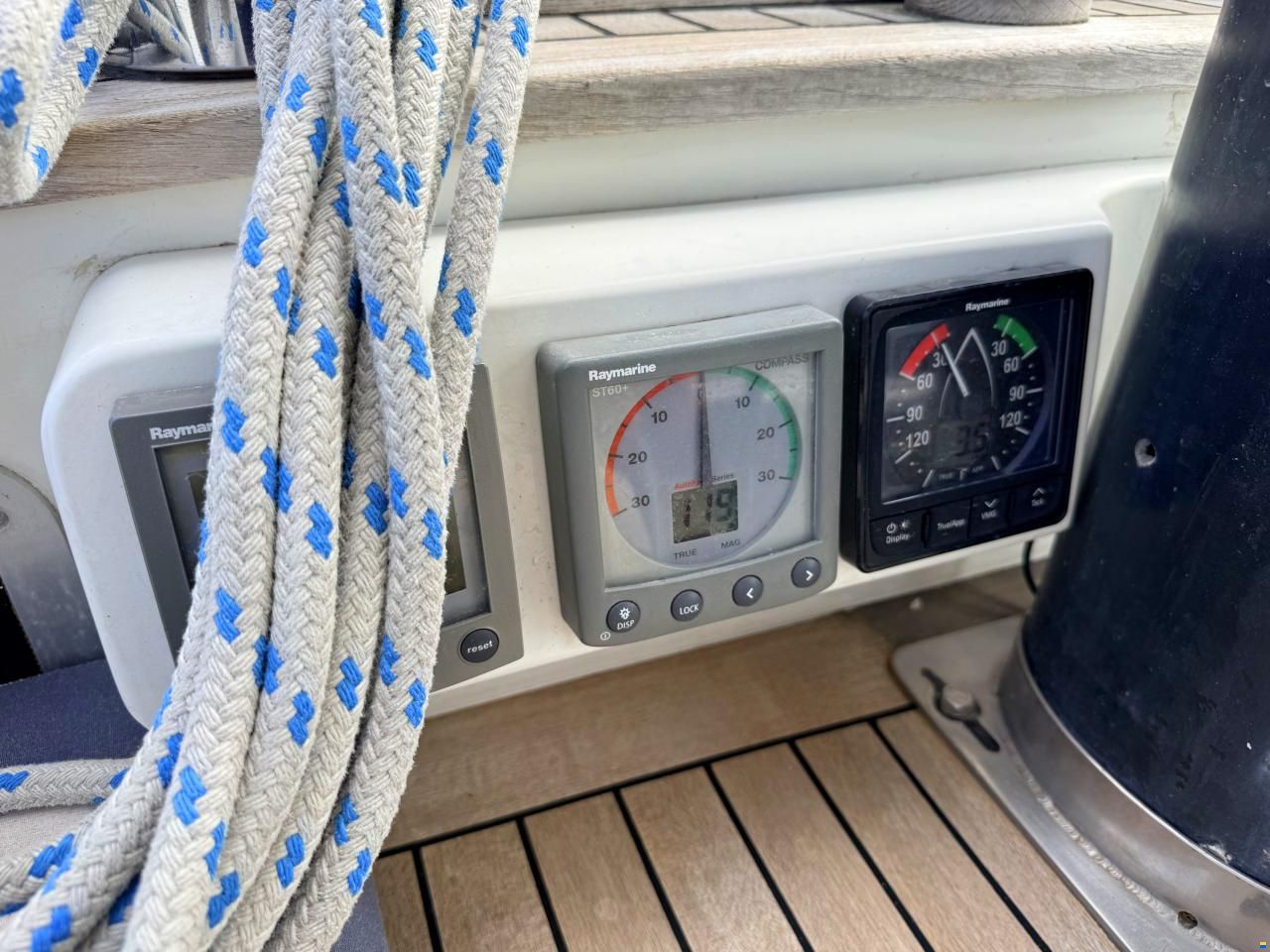 SKYE 51
