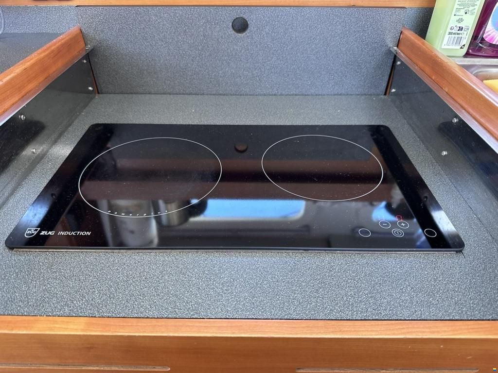 Delphia Escape 1050