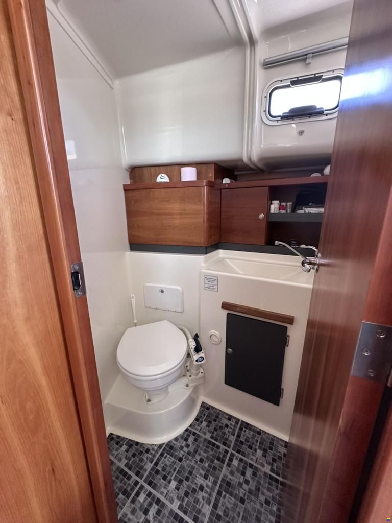 Delphia Escape 1050