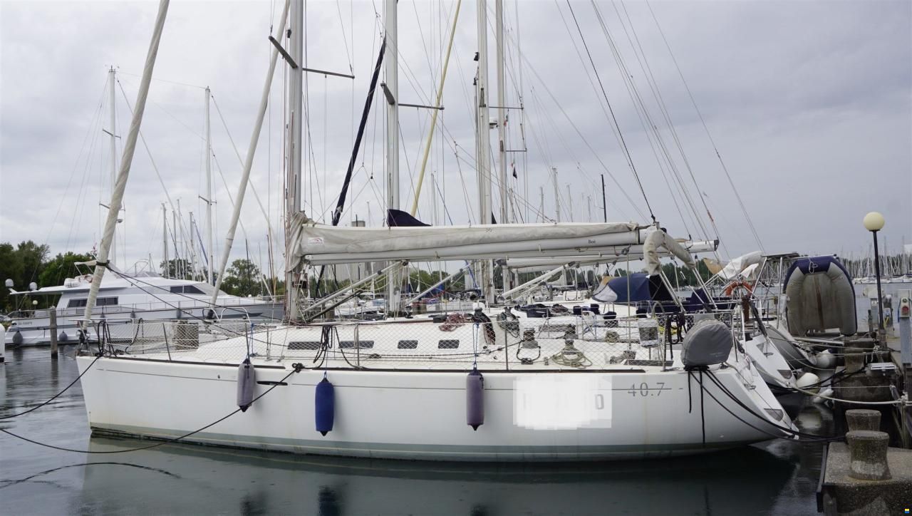 Beneteau FIRST 40.7