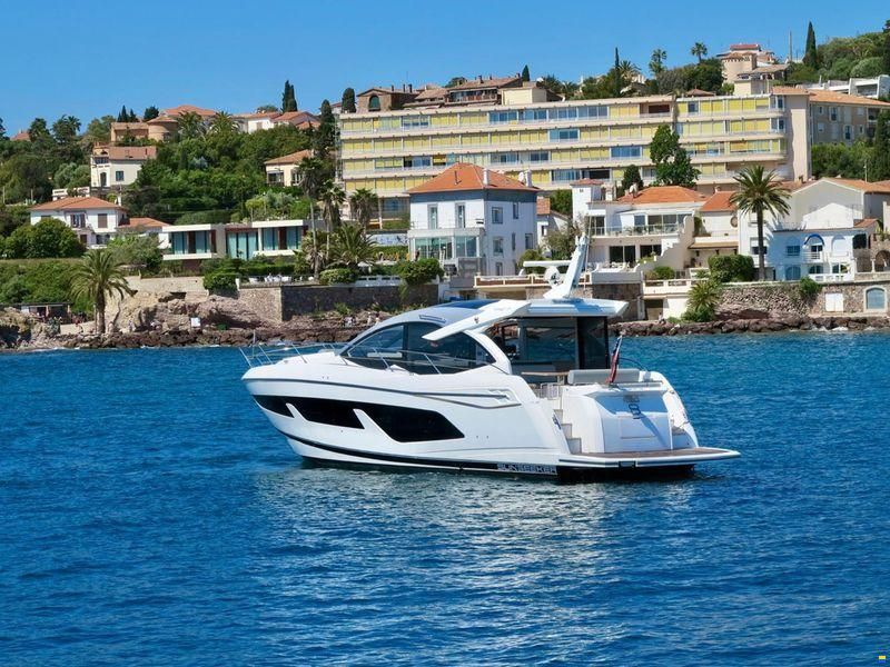 Sunseeker Predator 50