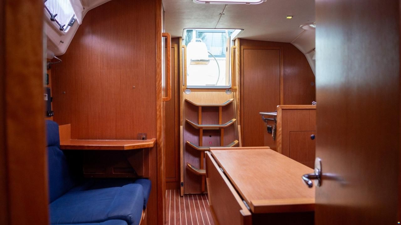 Bavaria 35