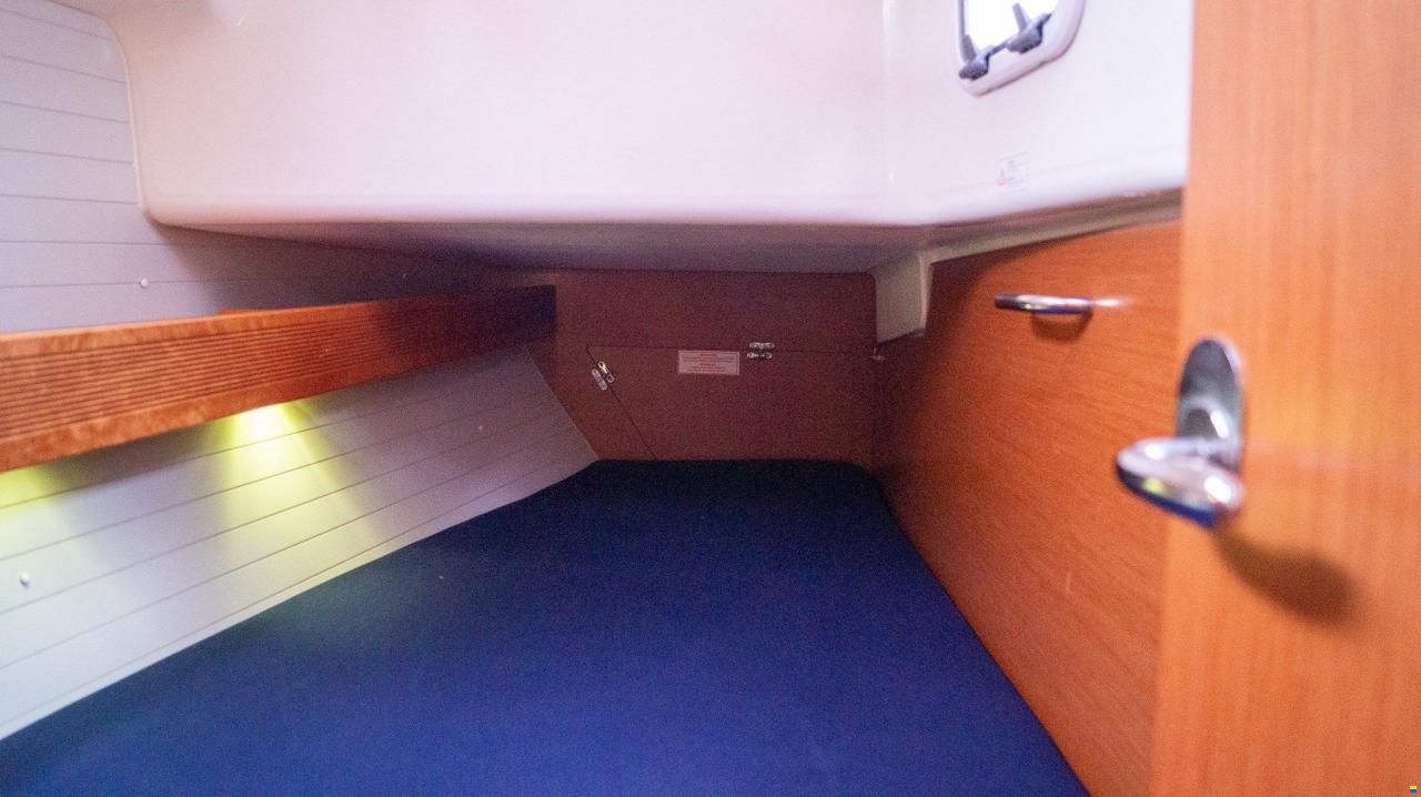 Bavaria 35