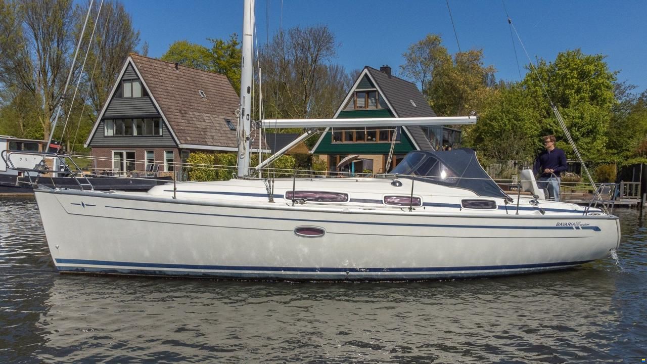 Bavaria 35