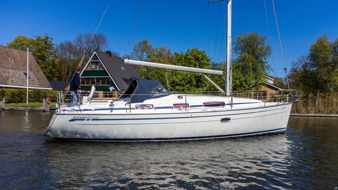 Bavaria 35