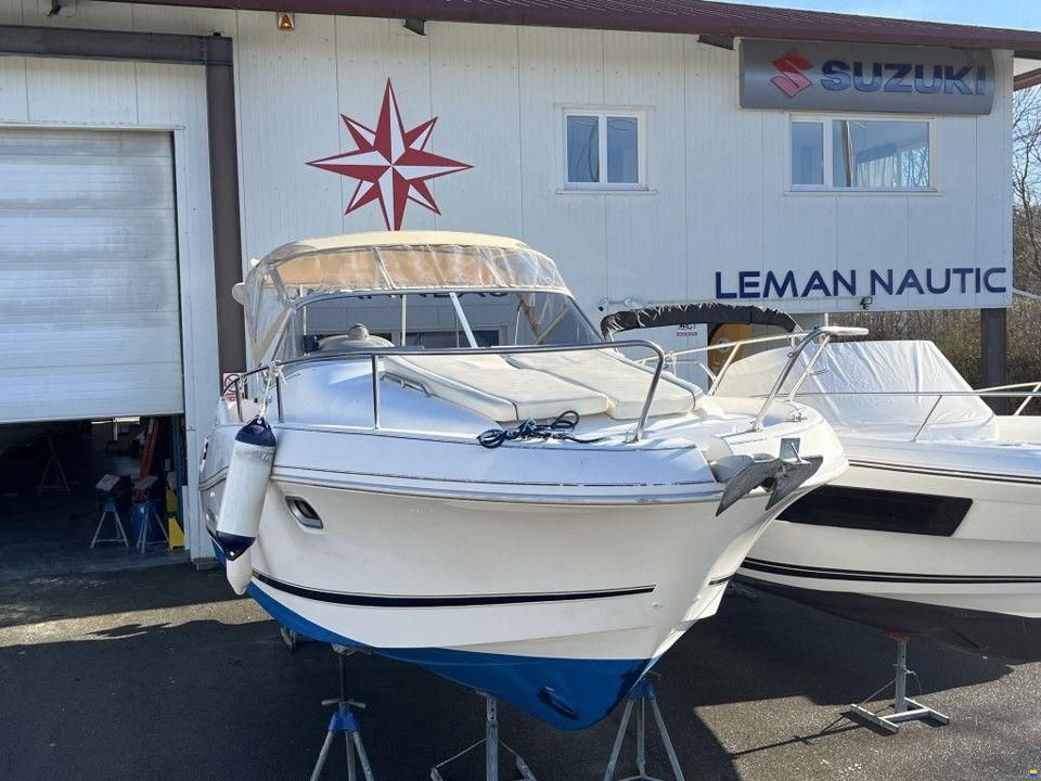 Jeanneau LEADER 805