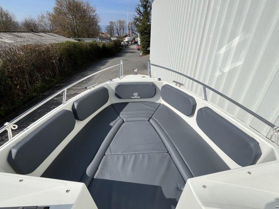 Parker 630 Bowrider