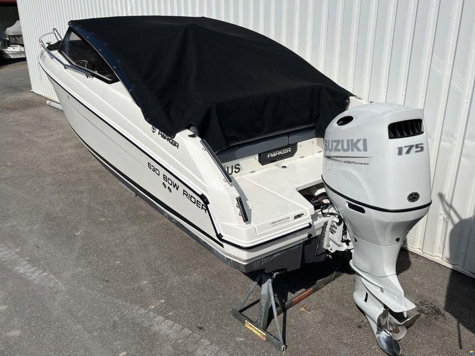 Parker 630 Bowrider