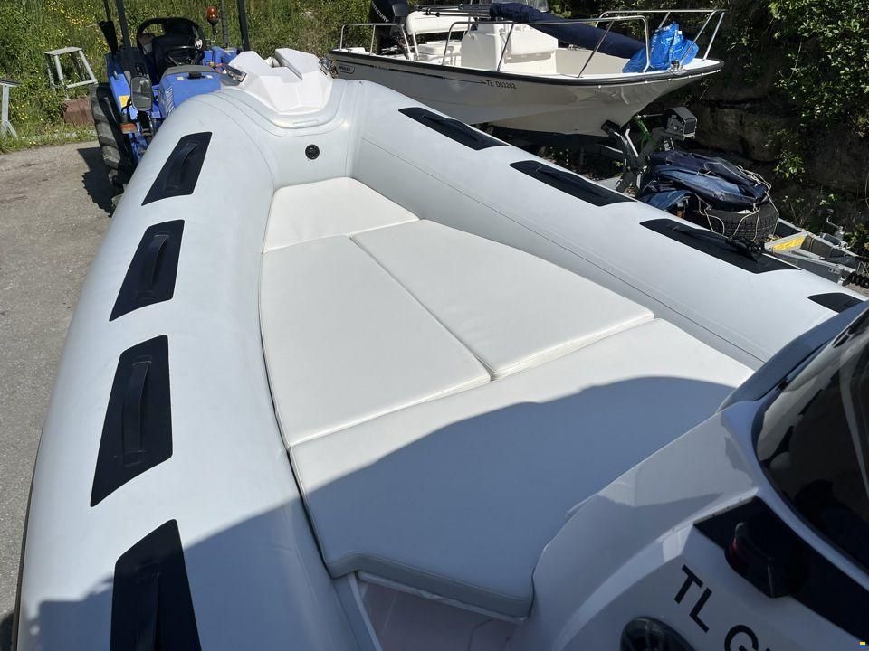 Ranieri Cayman 21.0 Sport