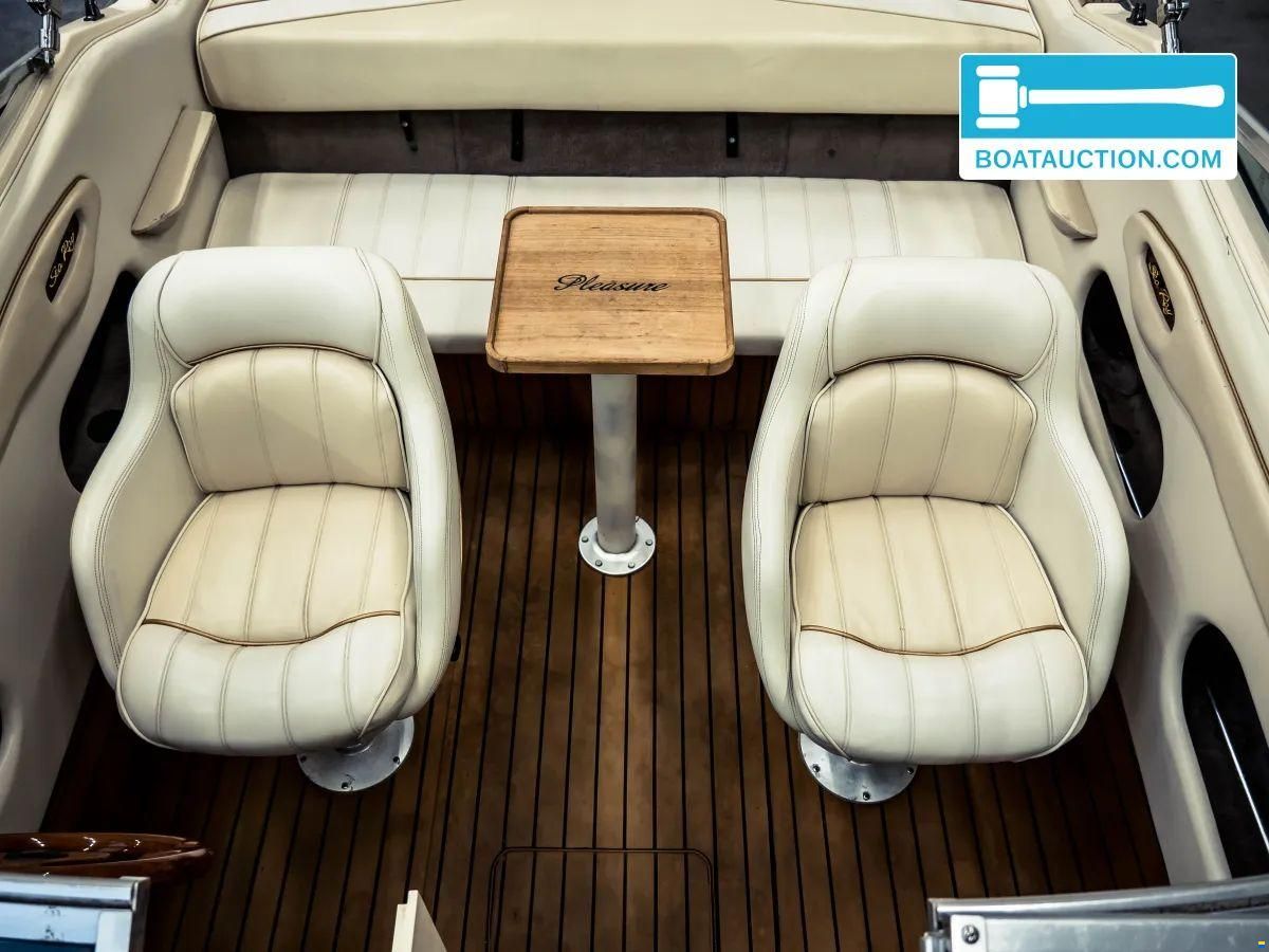 Sea Ray 200 Signature