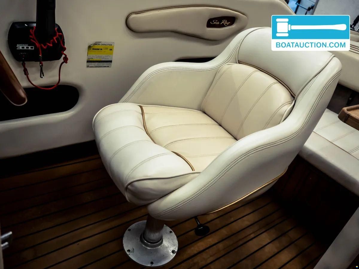 Sea Ray 200 Signature