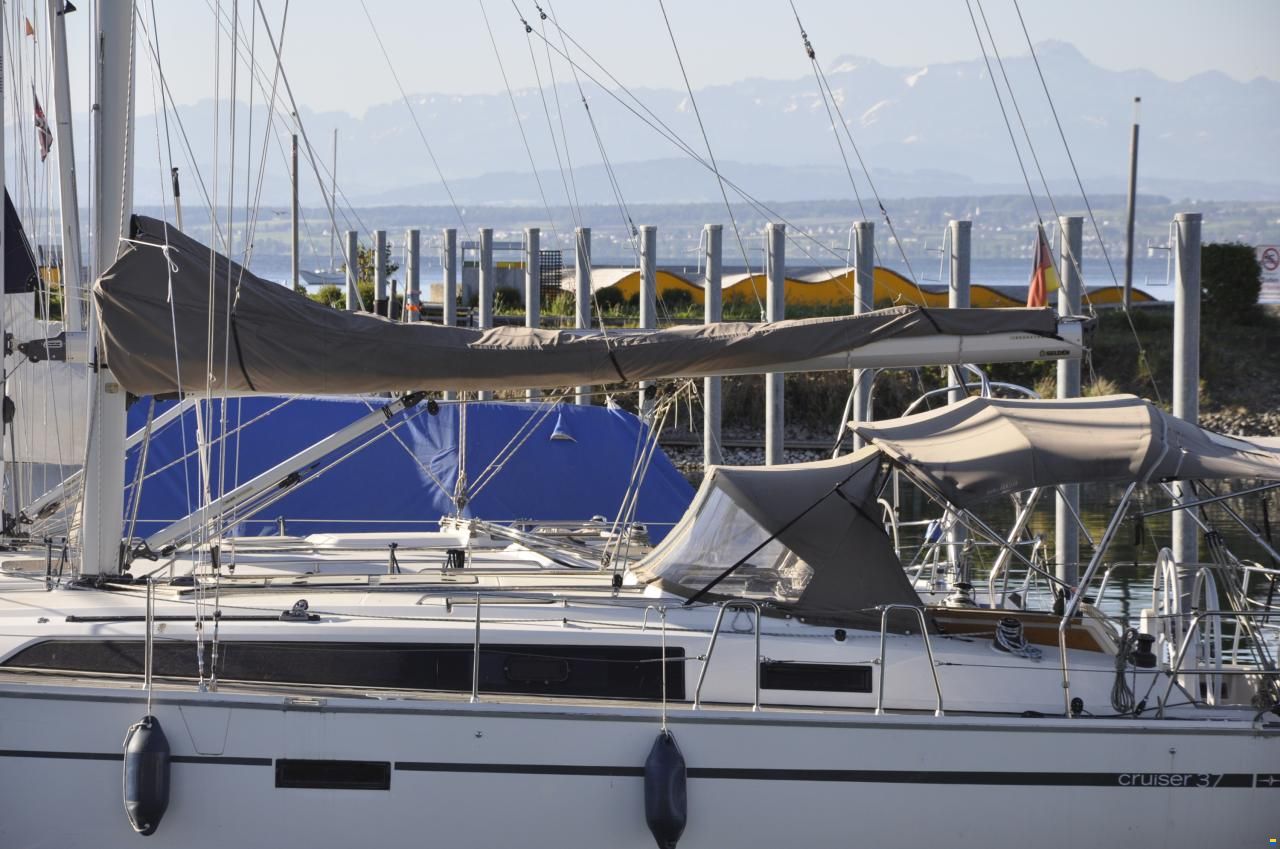 Bavaria 37 CRUISER