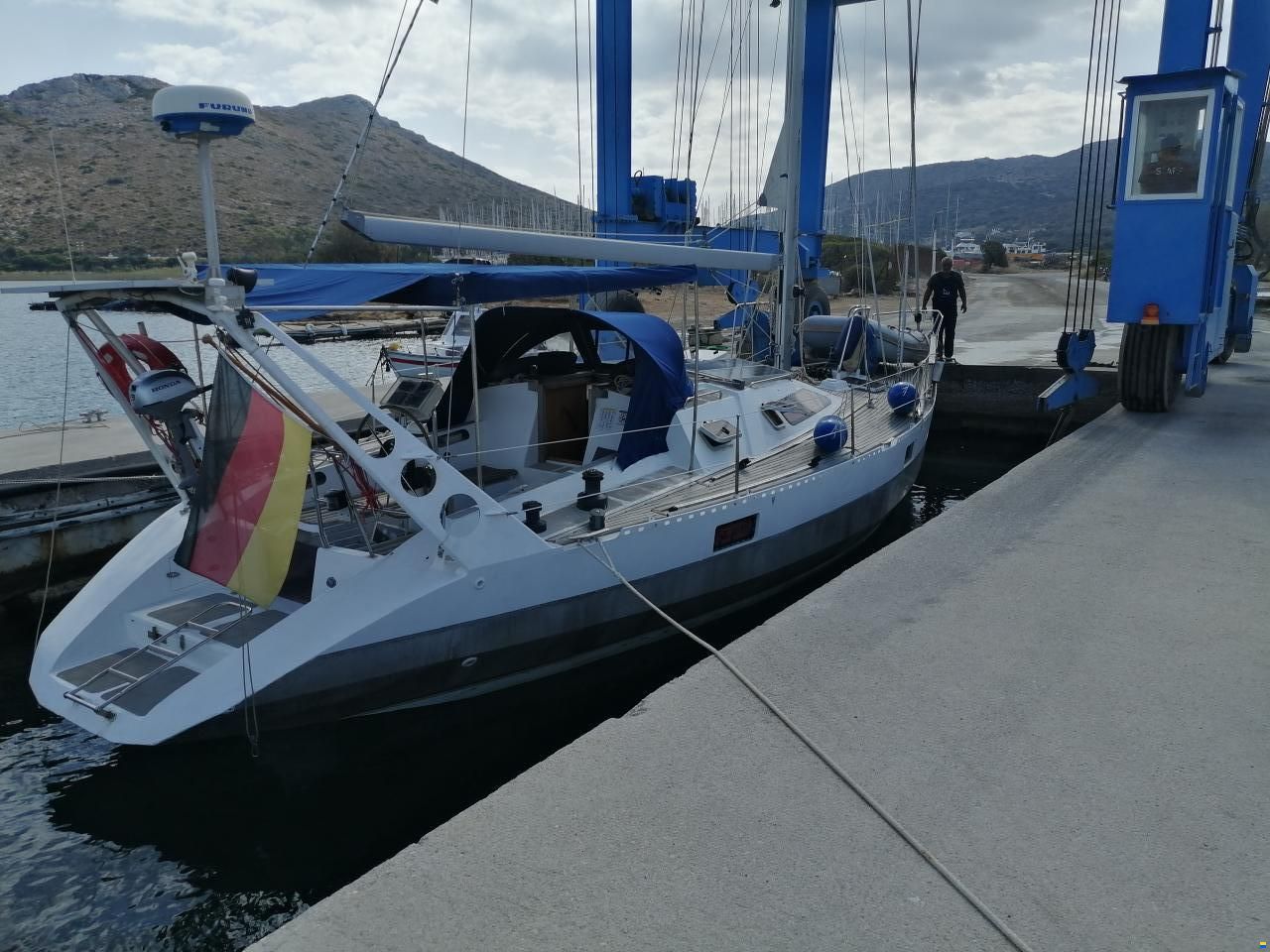 Alubat Ovni 43