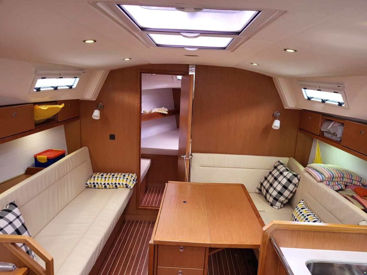 Bavaria Cruiser 36 Avantgarde