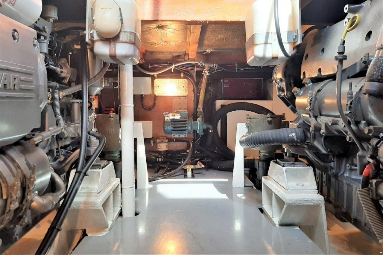 Premier Yachts Power 50