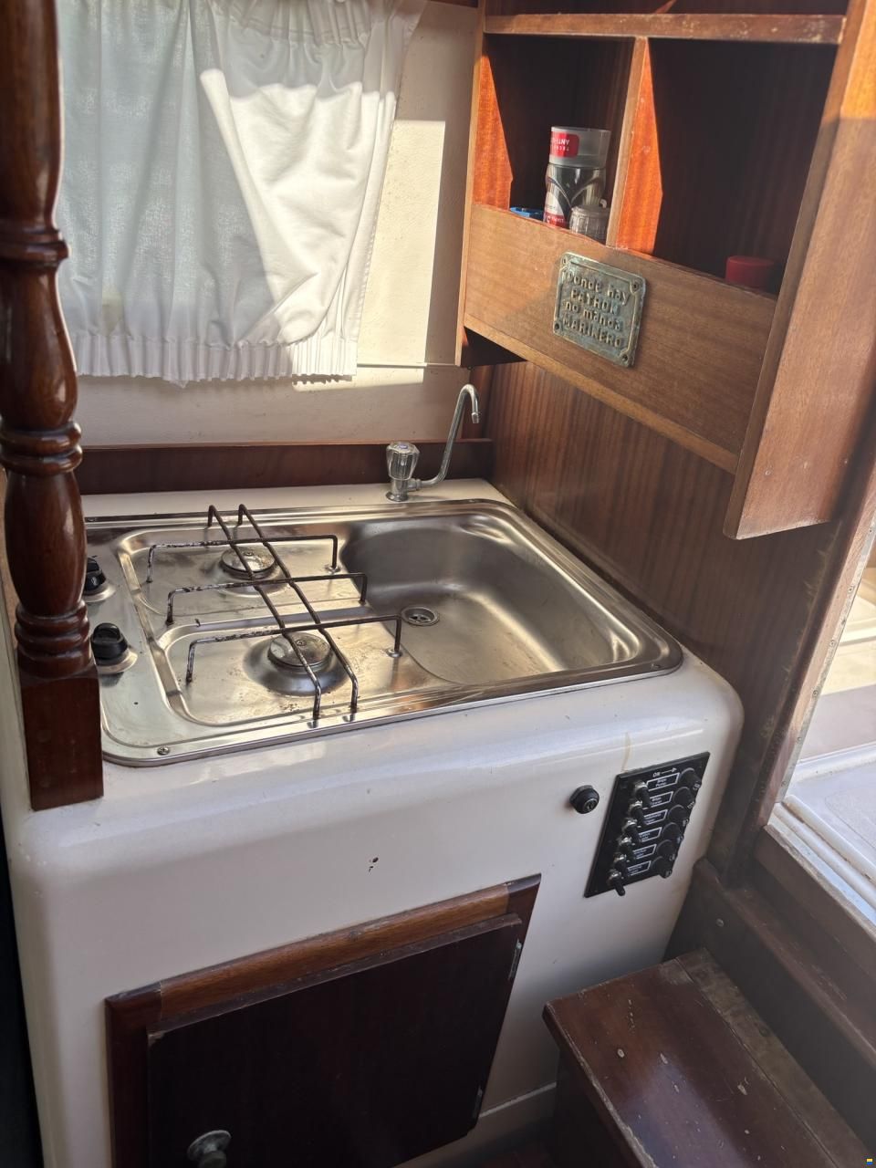 Majoni 35 Llaut