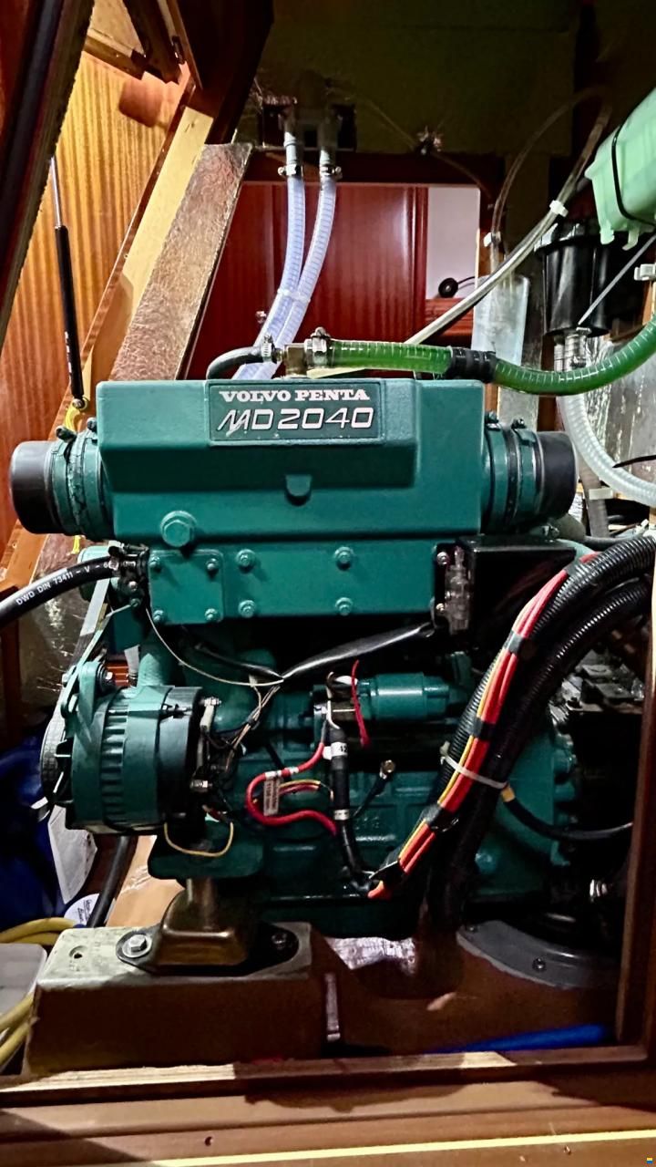 Bavaria 42