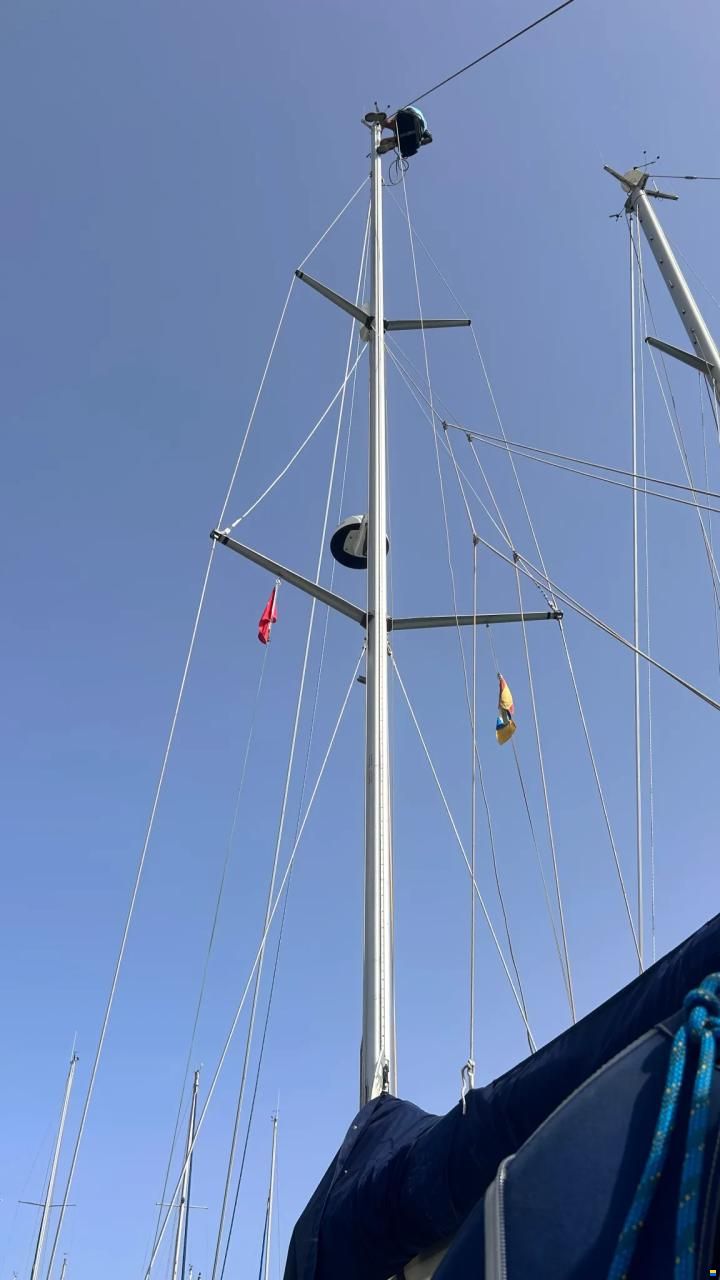 Bavaria 42
