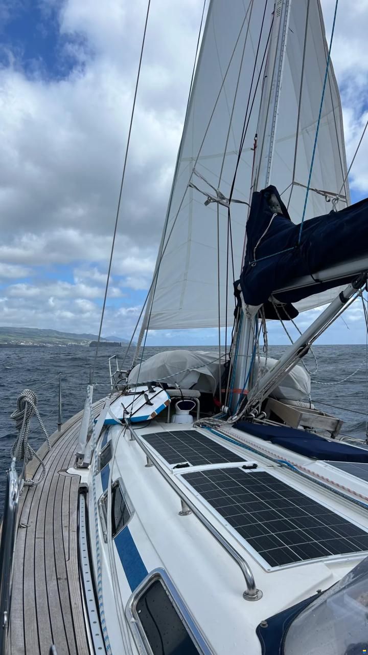 Bavaria 42