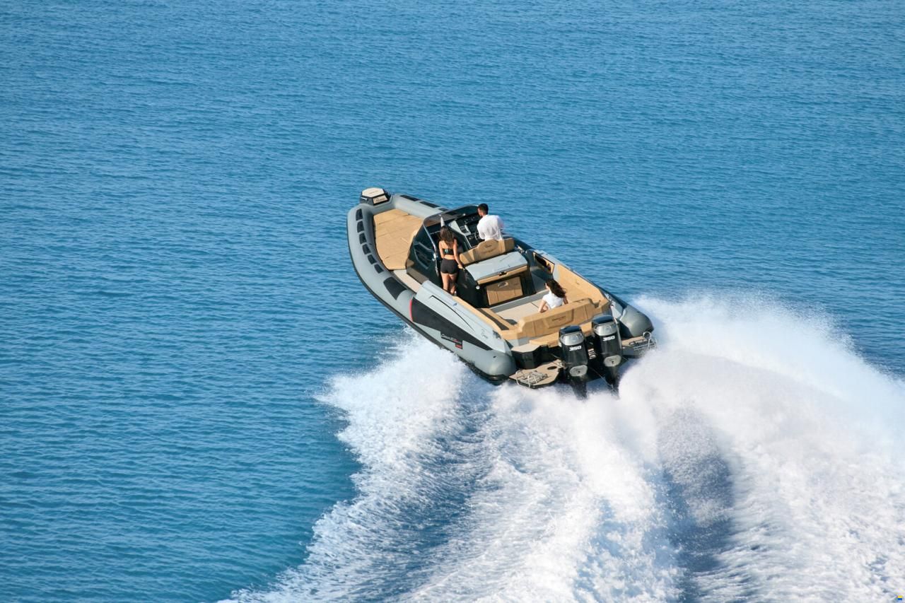 Ranieri Cayman 38.0 Executive