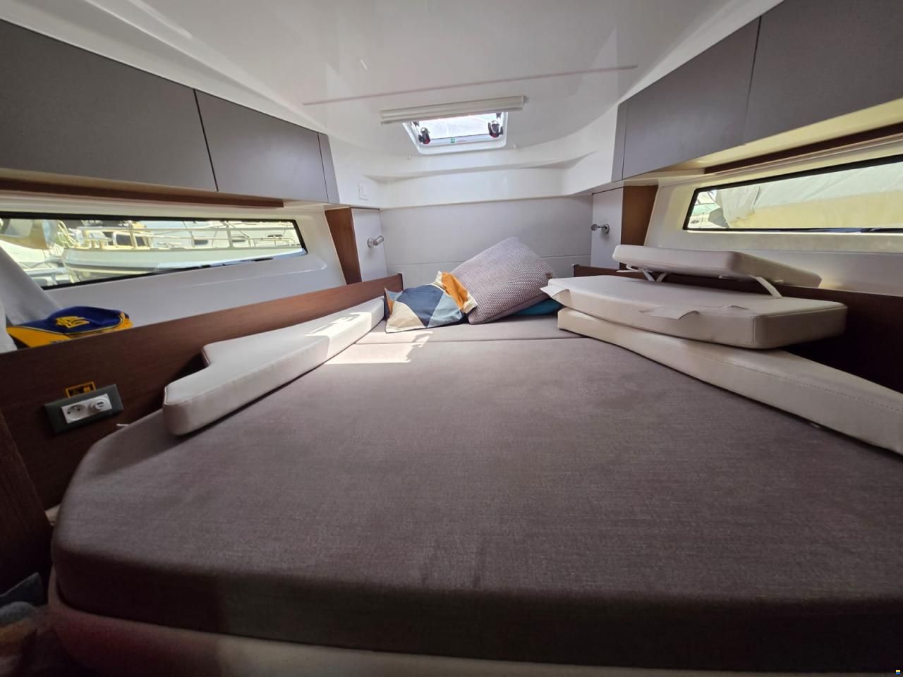Beneteau Antares 9 V2