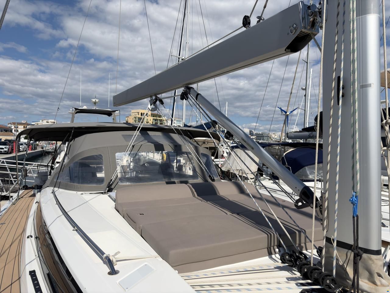 Bavaria C57