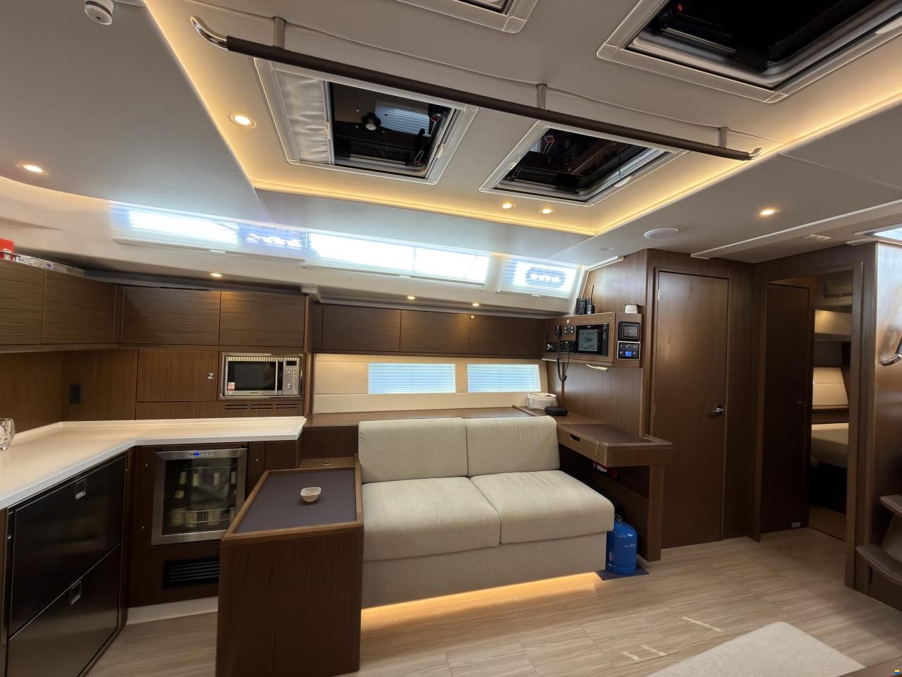 Bavaria C57