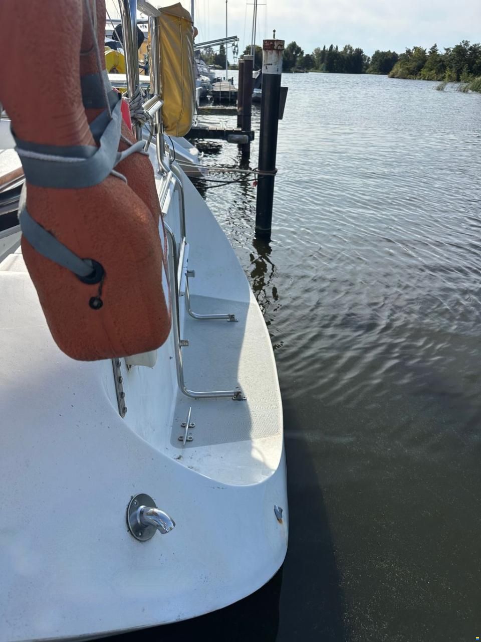 Catalina 320