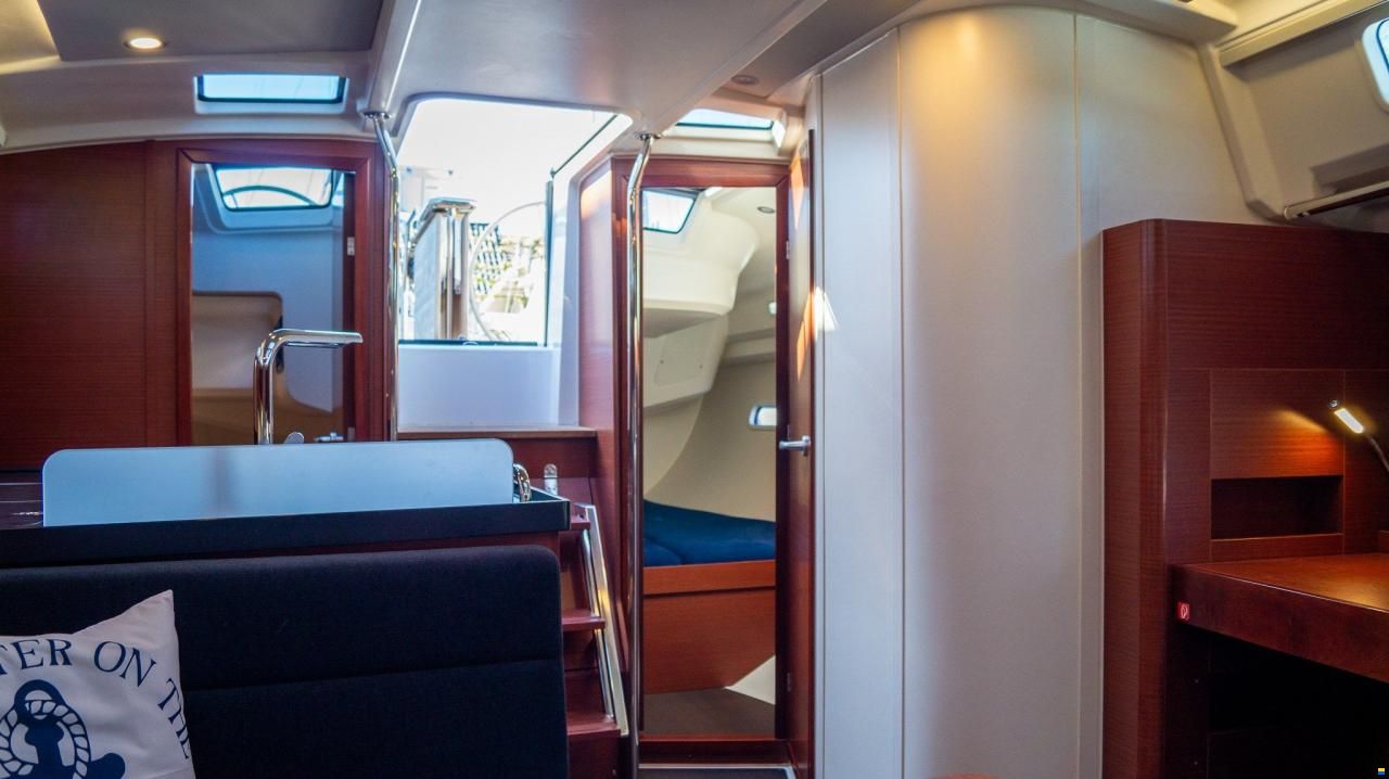 Hanse 388