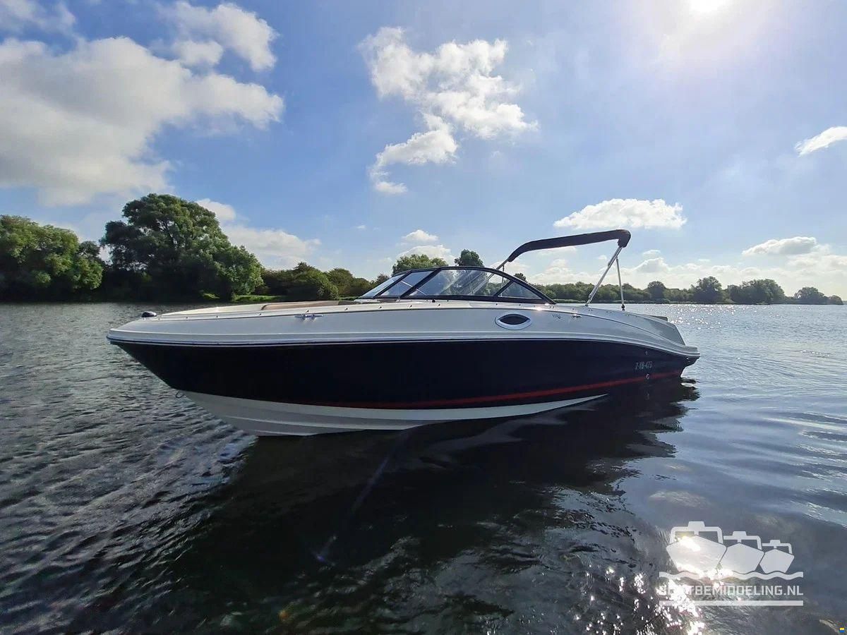 Bayliner VR6 Bowrider
