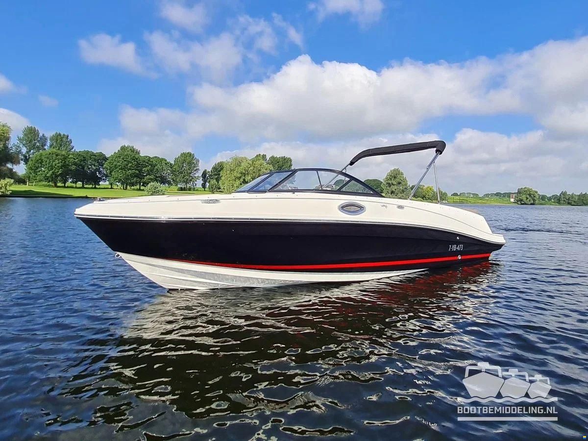 Bayliner VR6 Bowrider