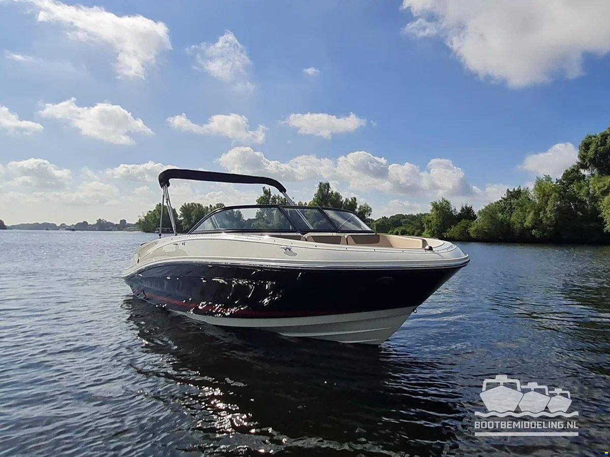 Bayliner VR6 Bowrider