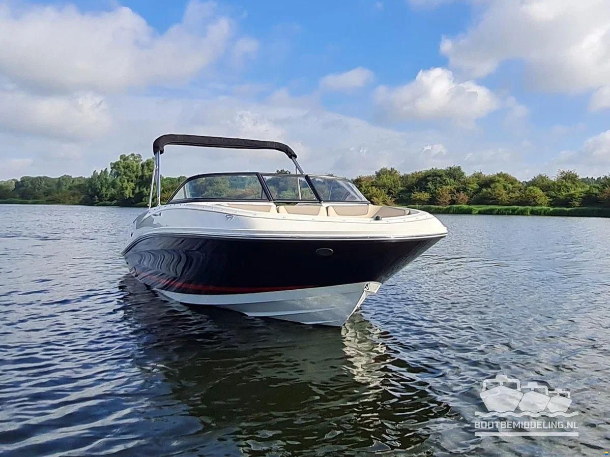 Bayliner VR6 Bowrider