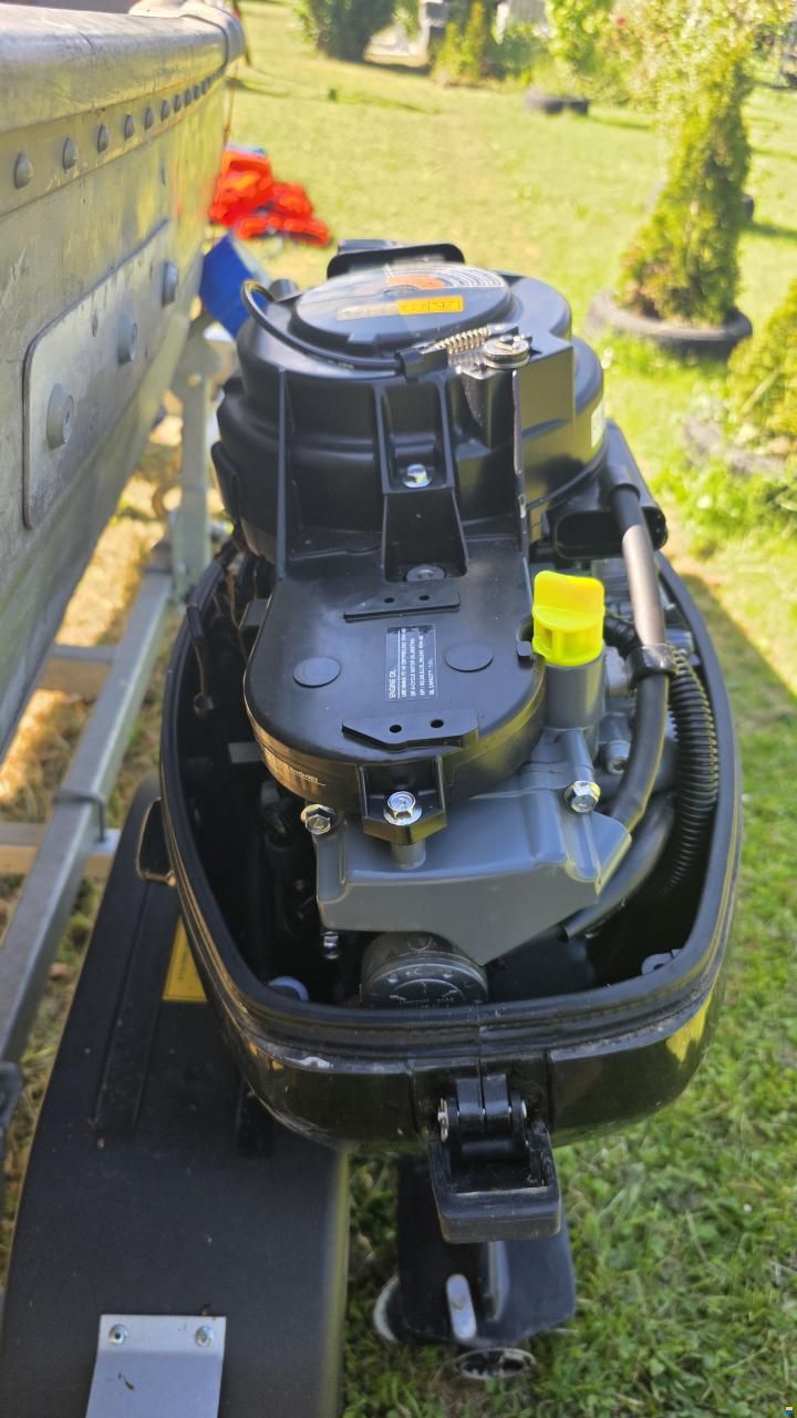 Suzuki DF15