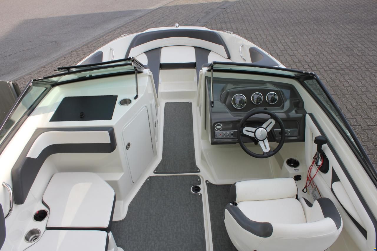 Sea Ray 190 SPOE