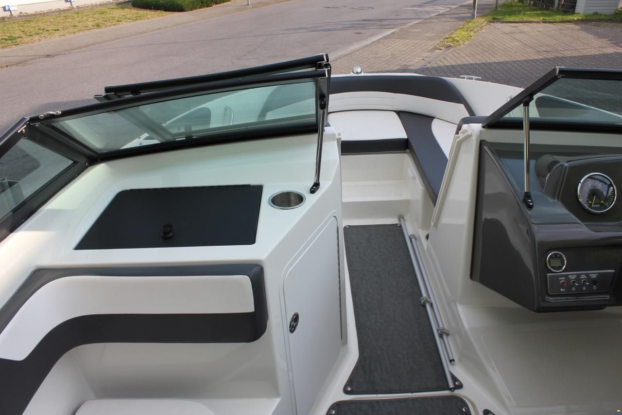 Sea Ray 190 SPOE