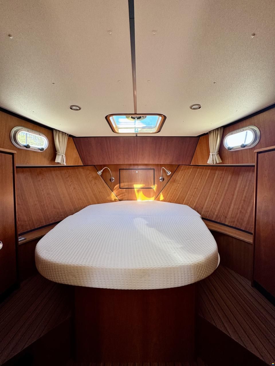 Linssen Grand Sturdy 25.9